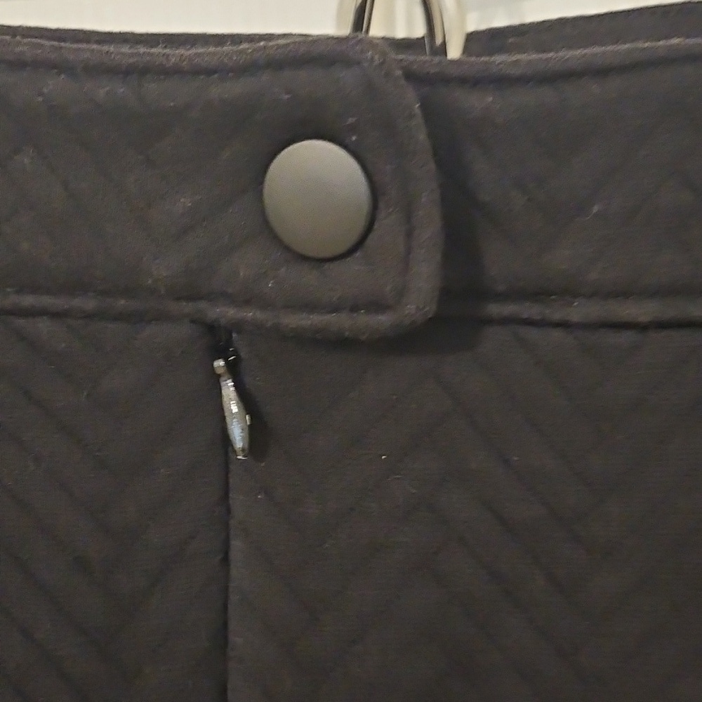 Classic Black Women's Skirt - Picture 4 of 5